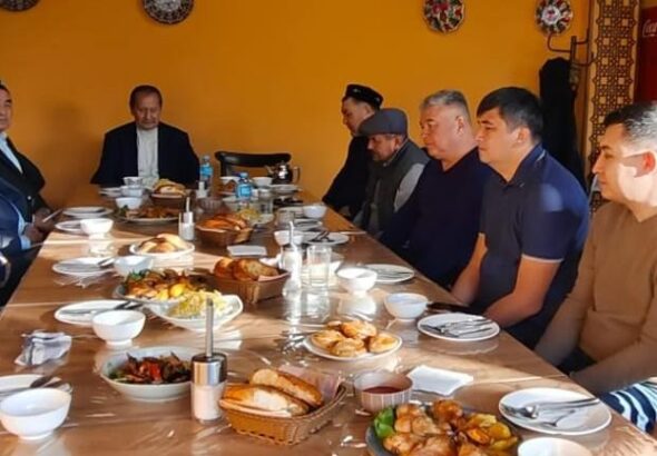 قازاقىستان ئۇيغۇرلىرى شەرقىي تۈركىستان جۇمھۇرىيەتلىرى ۋە قەھرىمان ئەجدادلىرىنى ياد ئەتتى